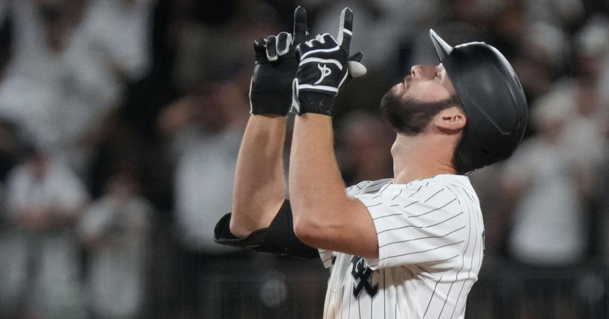 Murakami homers as White Sox top Guardians to end 4-game skid, extend Central lead