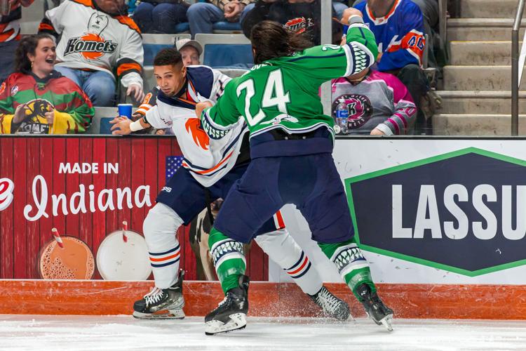 Komets fall to Everblades in OT to start off 3-game set between ECHL ...