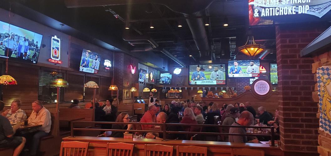 Dining Out restaurant review Beer Barrel Pizza & Grill Dining Out