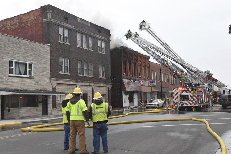 Fire in downtown Butler, Indiana Photo Galleries