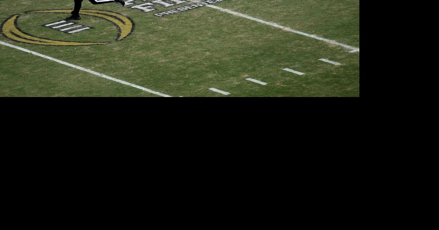 'Handshake agreement' with ESPN brings college football closer to a 24-team playoff