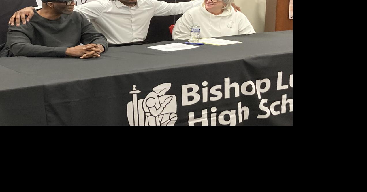Local signing roundup: Jonas Muya of Bishop Luers, a newcomer to football, signs with West Virginia