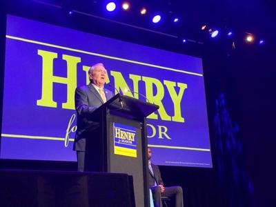 Fort Wayne Mayor Tom Henry announces he will seek a fifth term
