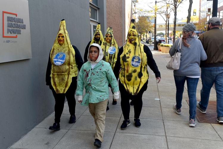 Zombies descend on downtown Fort Wayne Downtown