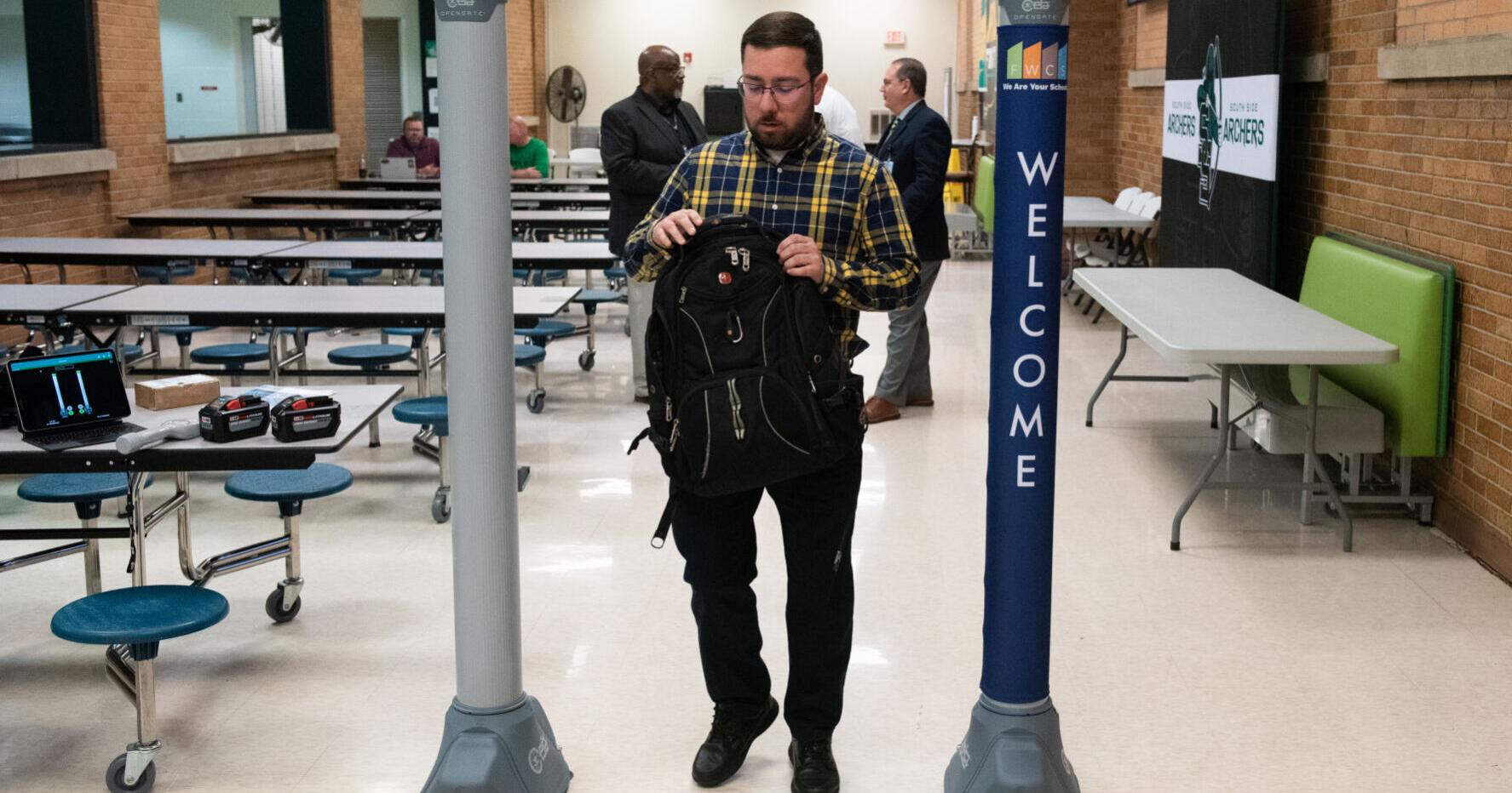 Fort Wayne Community Schools prepares weapons detection expansion - Vimarsana News