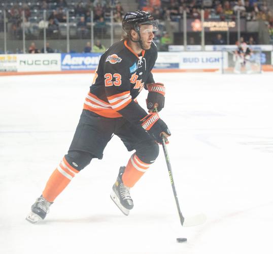 'Mildmannered' Komets goalie Fanti fights, caps thrilling 64 victory