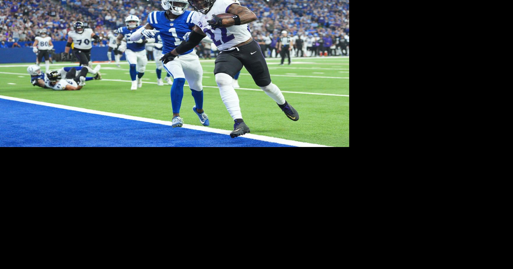 Derrick Henry's rushes for three TDs, Lamar Jackson lights up the Colts