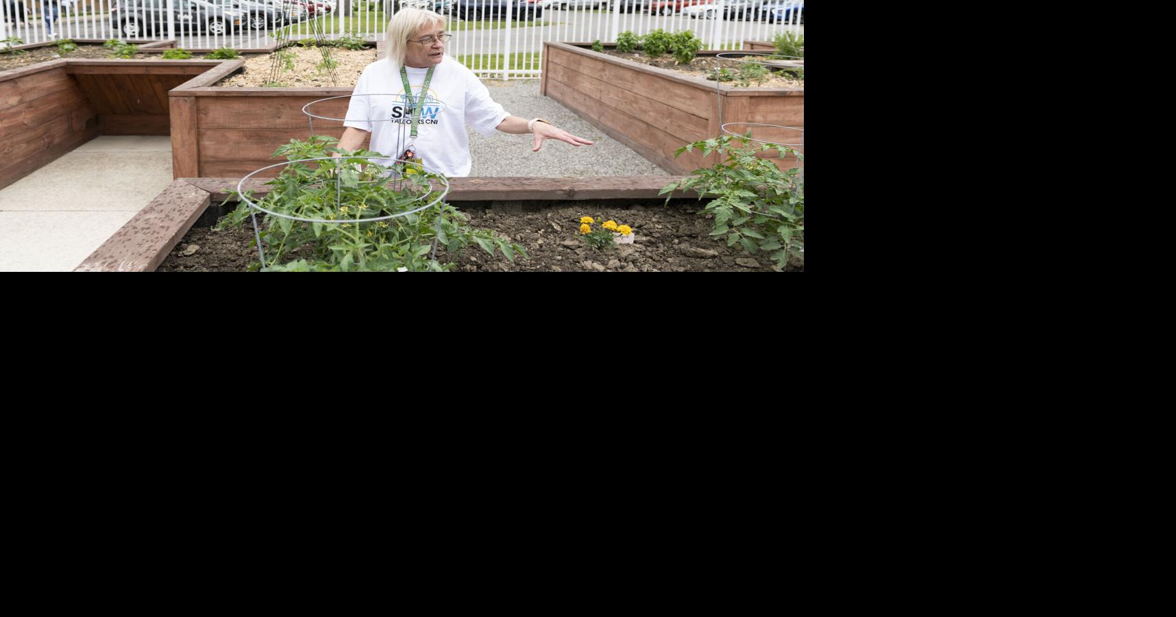 Community Garden opens at Tall Oaks Apartments