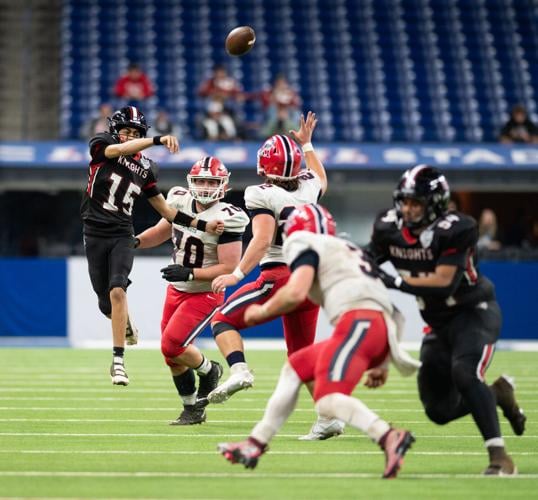 Saturday Gallery: Bishop Luers falls to Heritage Hills in Class 3A ...