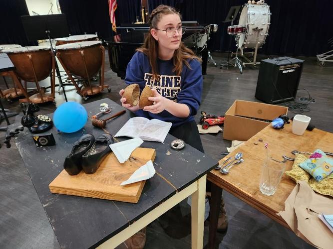 Trine Theatre tunes into 1940s radio play with 'Vintage Hitchcock