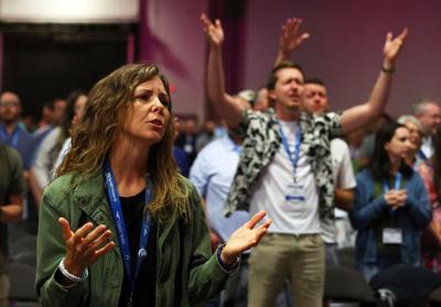 Southern Baptists Move Closer to Constitutional Ban on Women Pastors