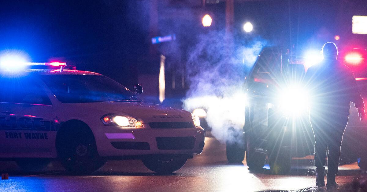 Motorcyclist killed in crash on West Jefferson Boulevard