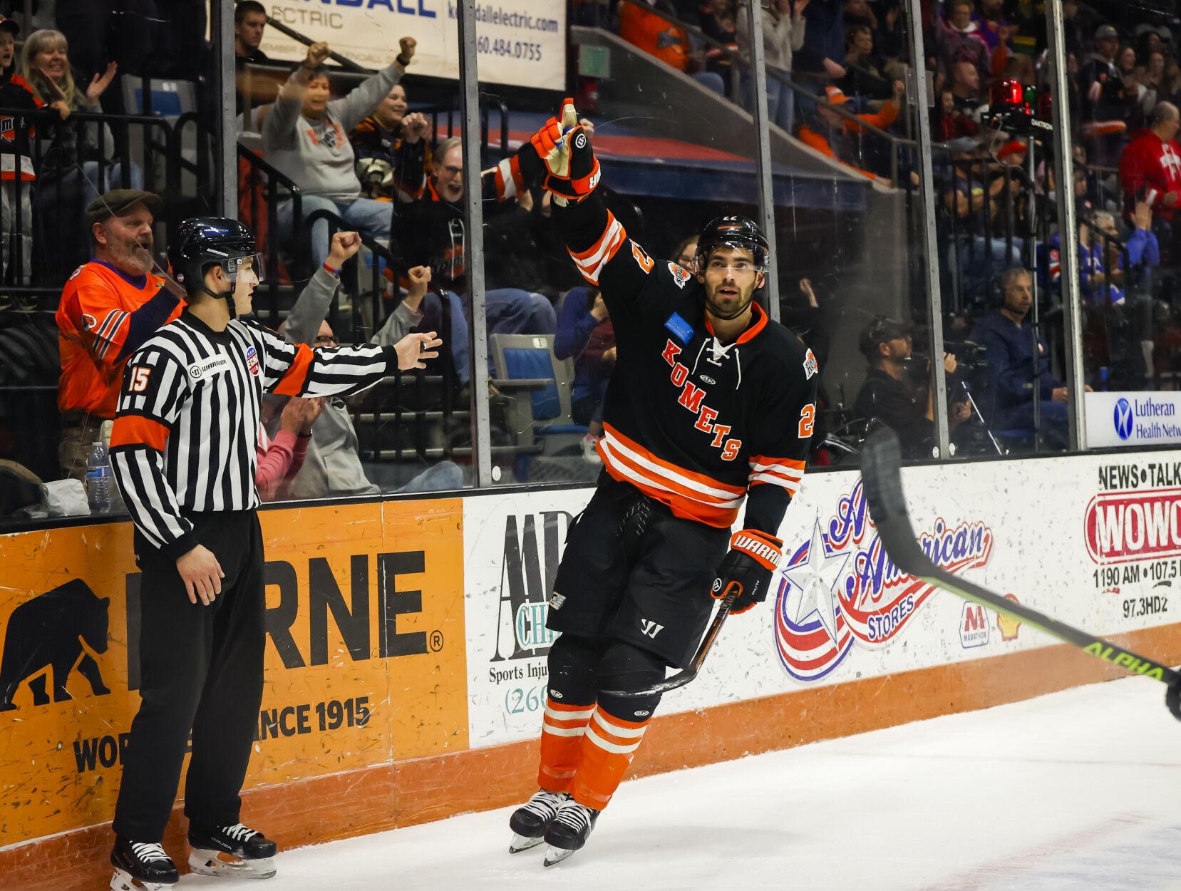 Komets resign topscorer, Shawn Boudrias, and bring in François