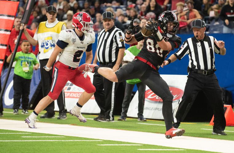Saturday Gallery: Bishop Luers falls to Heritage Hills in Class 3A ...