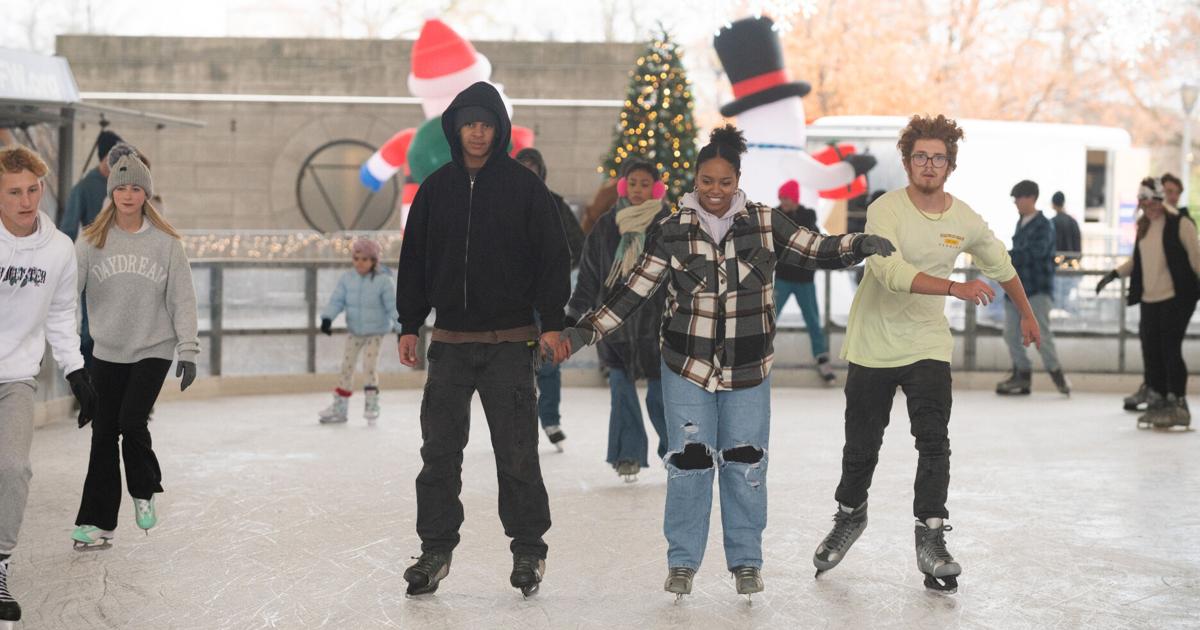 Ice Rink Wayne Headwaters Park ice rink opens for the season in downtown Fort Wayne ...