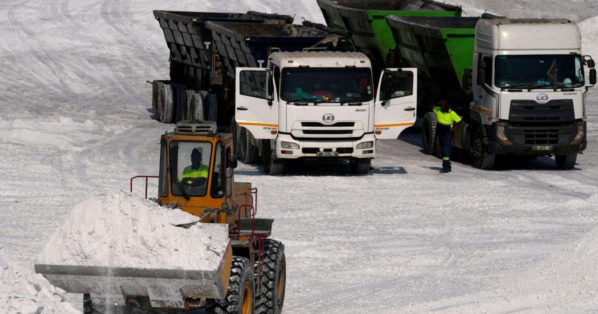 The US backs a South Africa project to extract rare earths despite a diplomatic clash