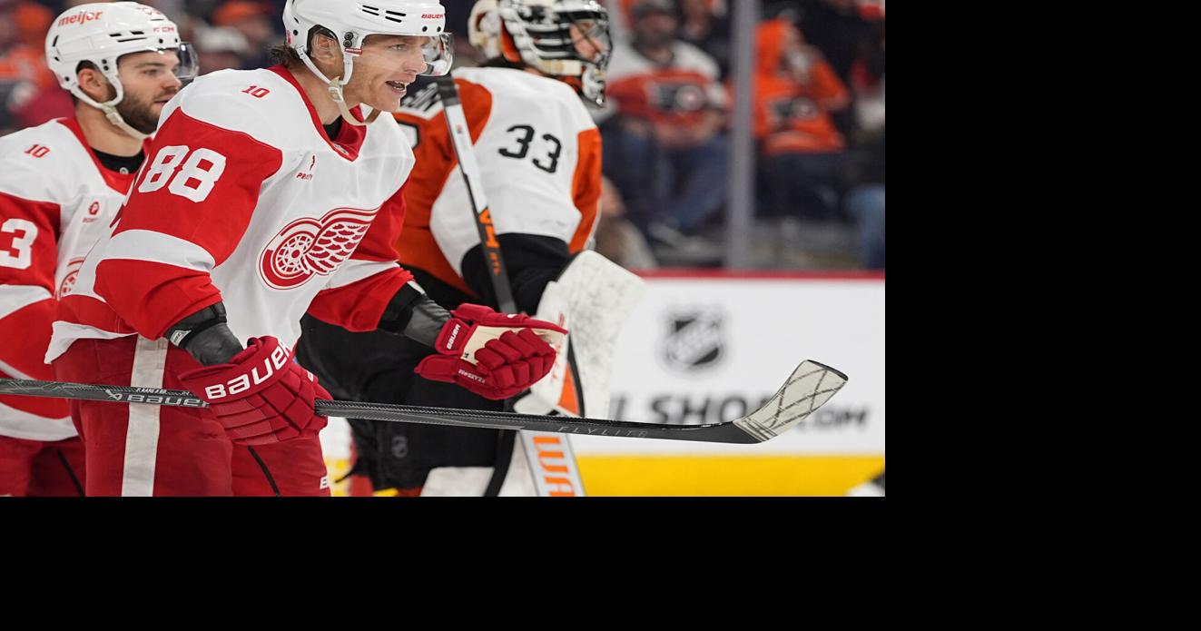 Kane scores pivotal goal as Red Wings beat Flyers in playoff-race swing