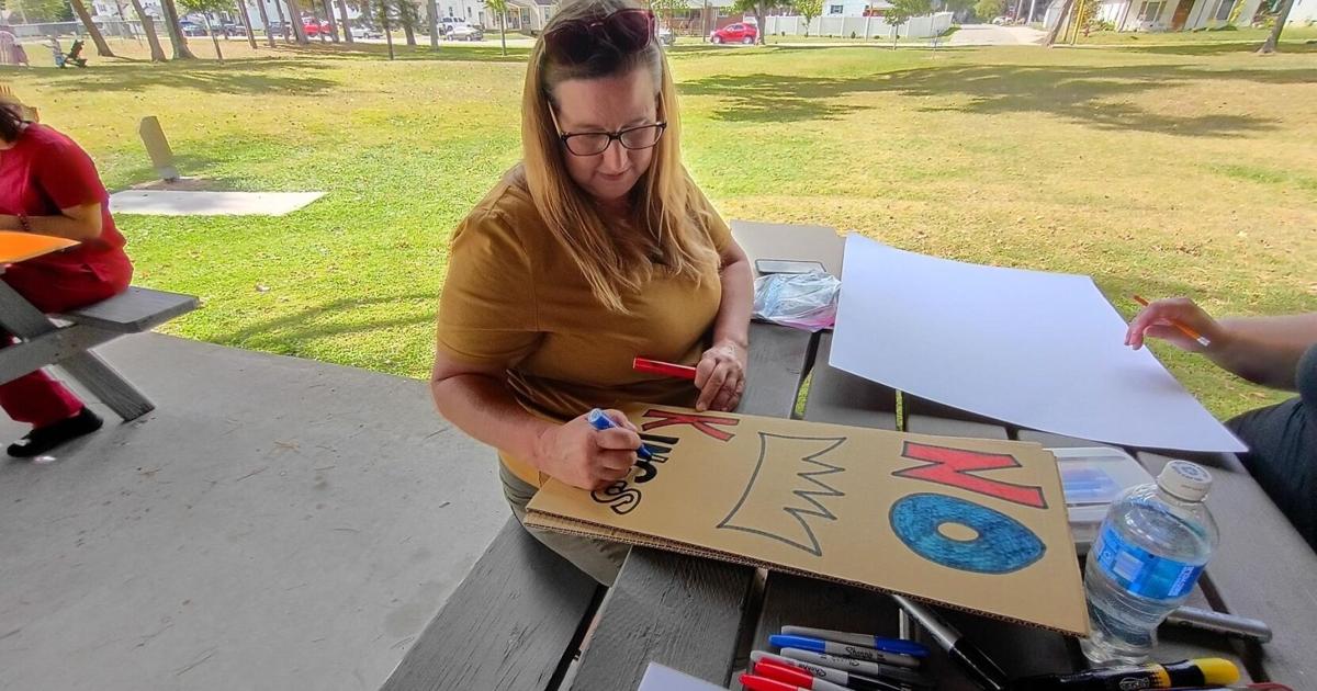 Protests like No Kings plans Saturday expand to smaller Indiana communities