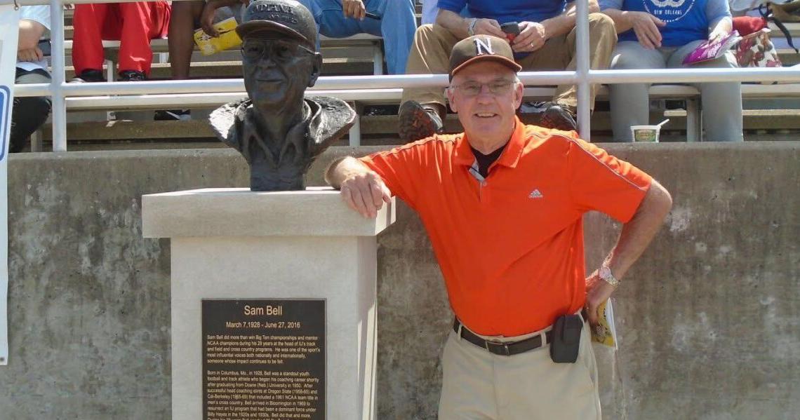 HOF coach Barrie Peterson, coach for Northrop's 1997 track and field state title, passes away
