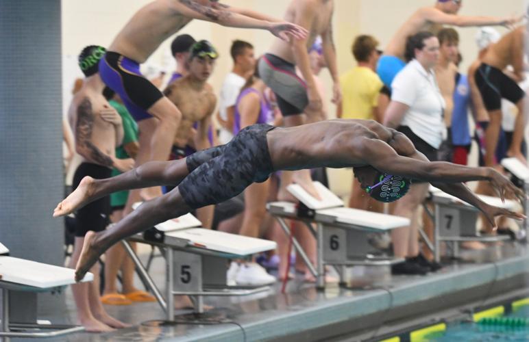 "Best weekend of the summer" on tap for city's swimmers at Fort Wayne