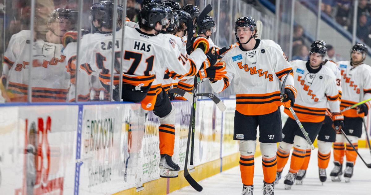 Harrison Rees' goal propels Komets to 4th place in division | Ice Chips ...