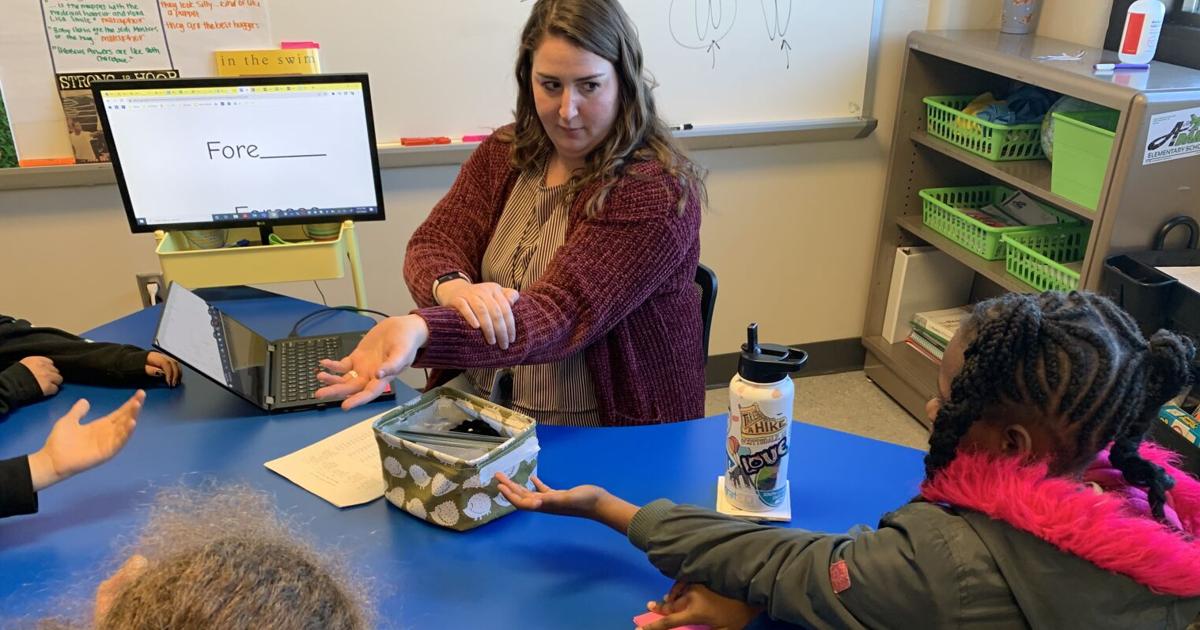 Fort Wayne School Reinvents Elementary Format Schools