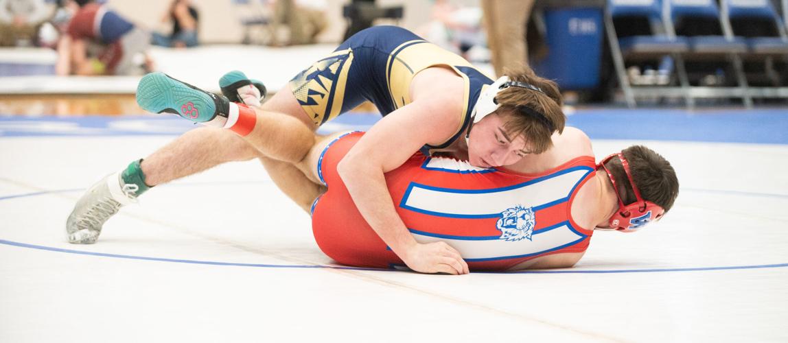 Wrestling Sectionals: New Haven grapplers hold off Homestead, Bellmont ...