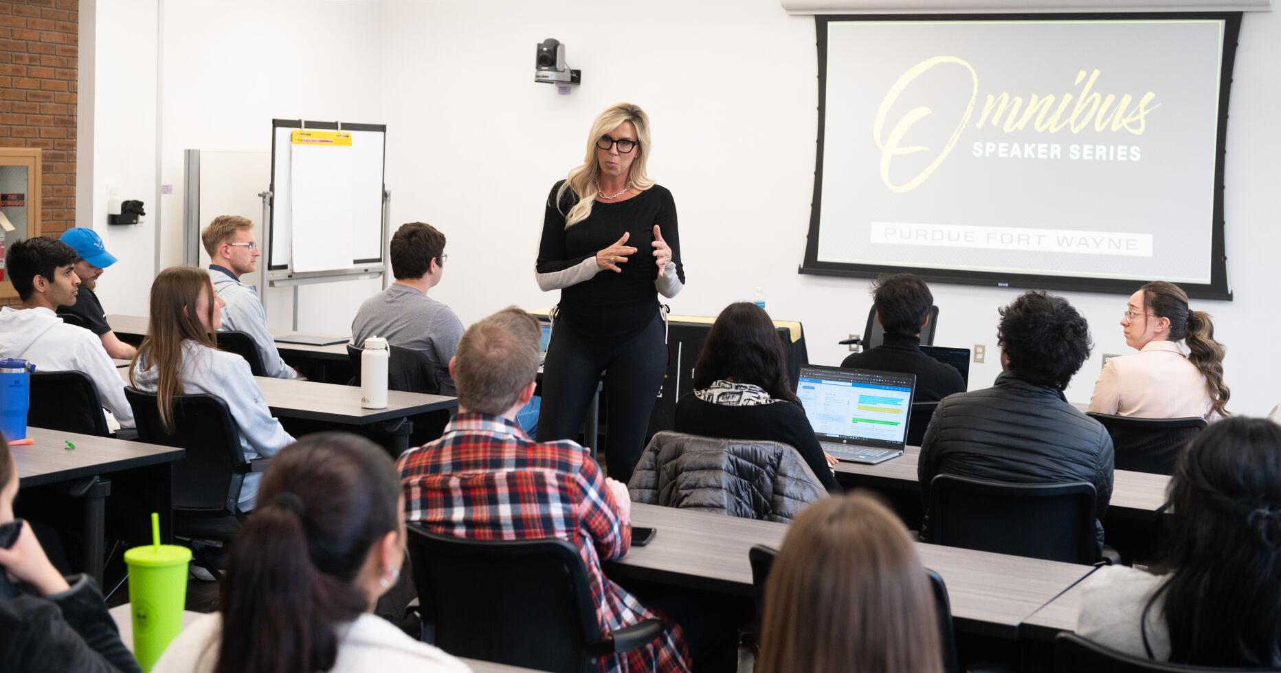 NFL's first female official talks career with Purdue University Fort Wayne students - Vimarsana News