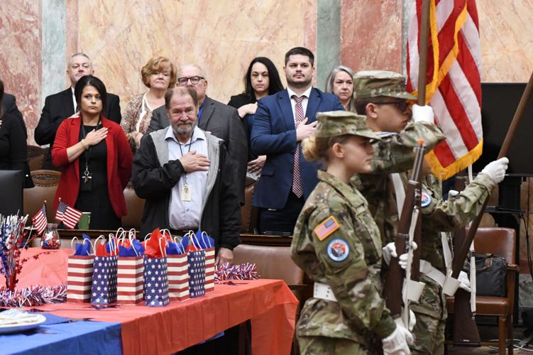 13 graduate from Circuit Superior Court veterans program Courts