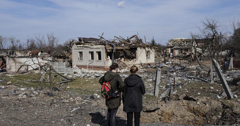 Soviet Retreating Russian retreat reveals city left in ruins | News | journalgazette.net