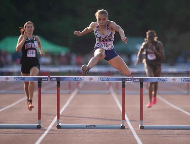 Saturday gallery IHSAA track and field finals Photo Galleries