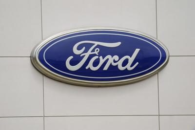Ford recalls F-150 pickups, SUVs to fix brake-fluid leak