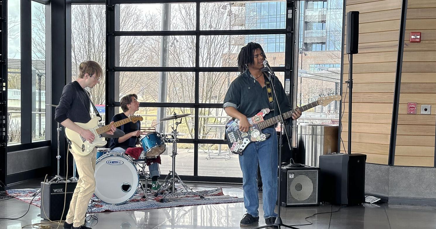 Promenade Park concert series spotlights newer bands - Vimarsana News