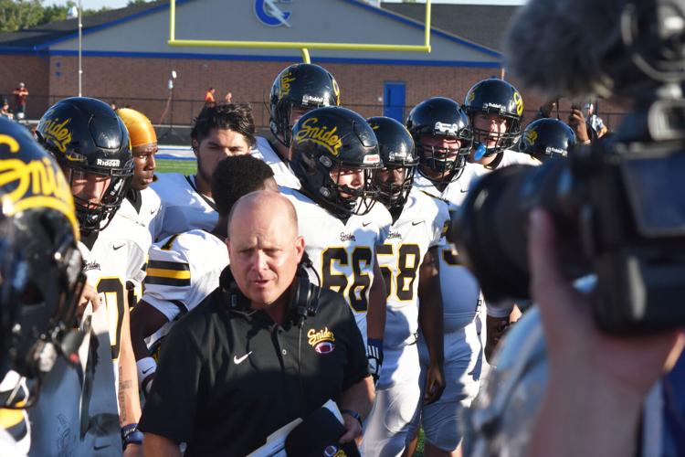 Friday gallery A night for Owen Scheele, as Carroll faces Snider in