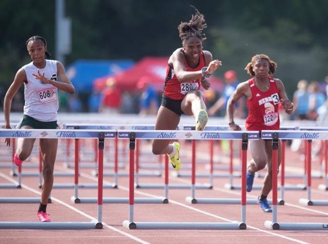 Saturday gallery IHSAA track and field finals Photo Galleries