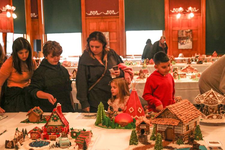 2023 schedule of Christmas traditions for Fort Wayne Entertainment