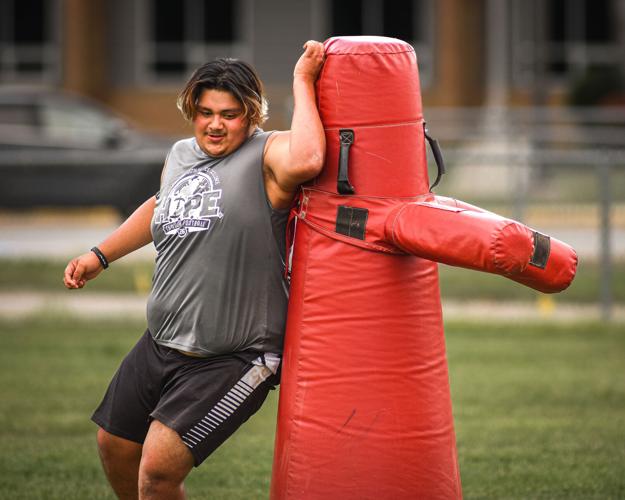 Rod Woodson hosts high school football camp Sports