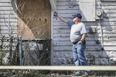 Police confirm body found in trash can | Police/Fire | journalgazette.net