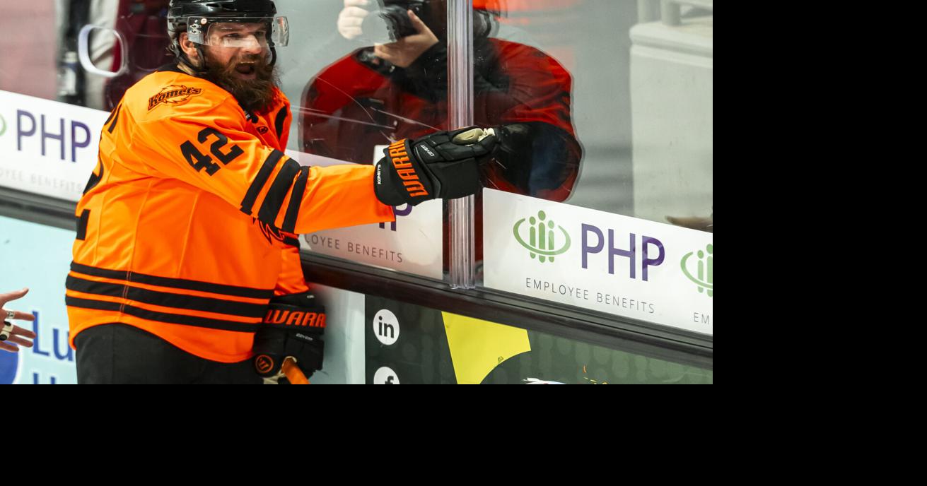 Three Stars: Wrapping up a chaotic Komets loss to Bloomington