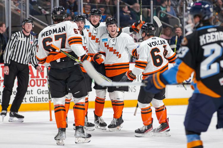 Komets continue to take their lumps, squander 3goal lead and lose to
