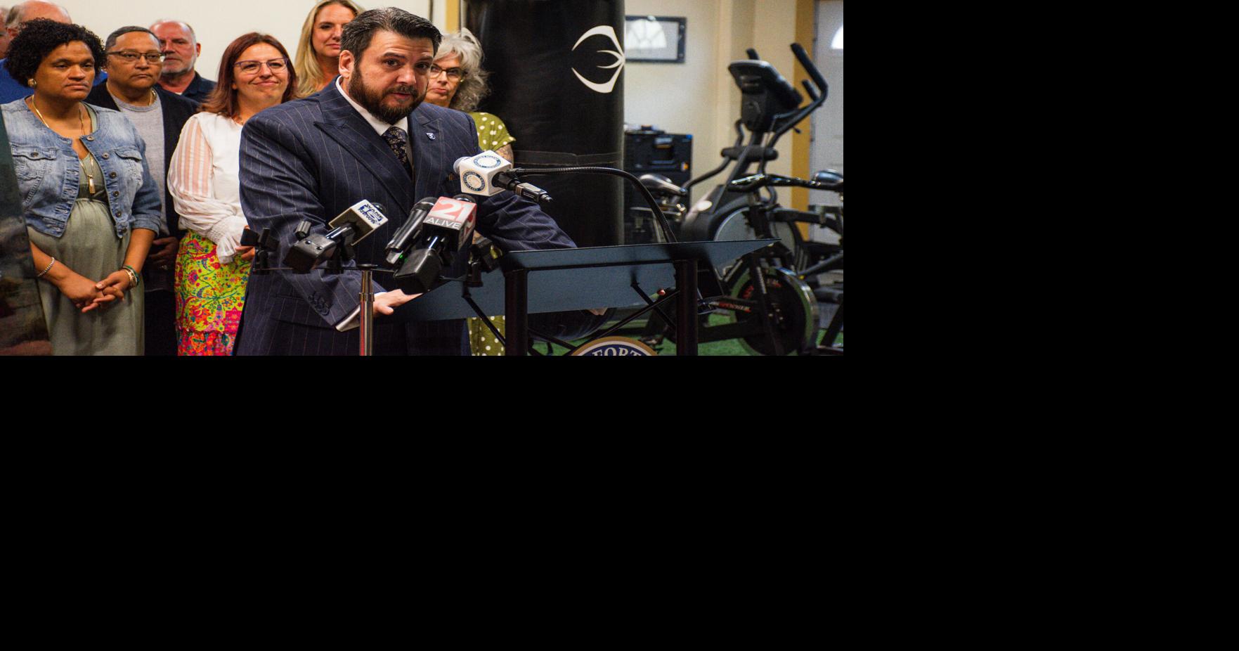 Fort Wayne mayor announces $520,000 to support 14 nonprofits' addiction work