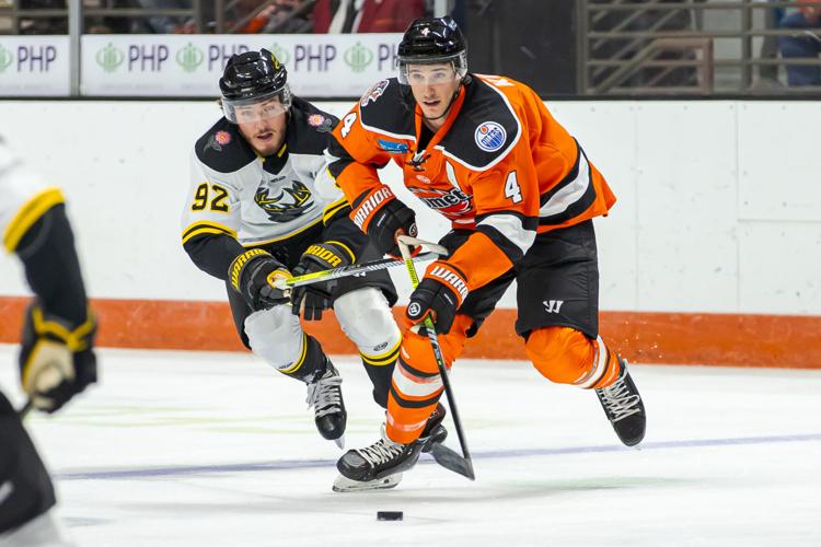 Komets win preseason opener Tristan Pelletier scores winner, makes