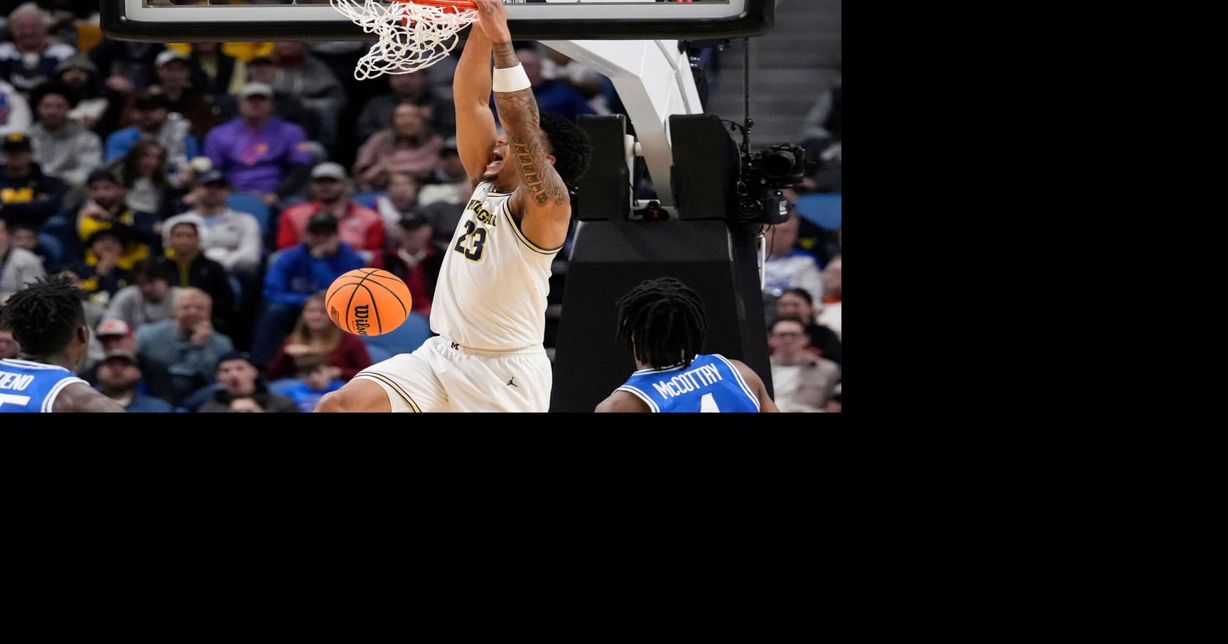 Midwest's top-seeded Michigan rolls over Saint Louis