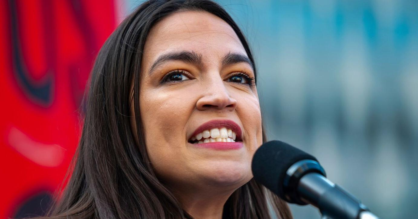 Alexandria Ocasio - Cortez says she freezing her eggs as she decides her next political moves