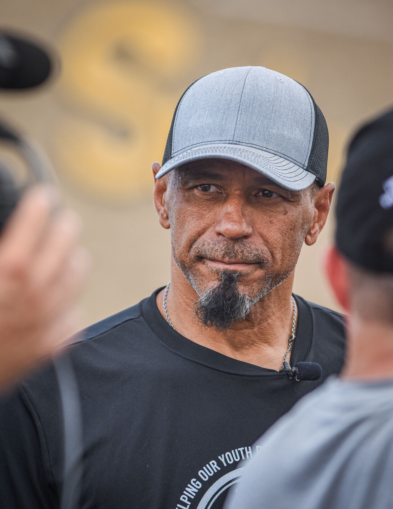 Young football fans flock to Rod Woodson's camp