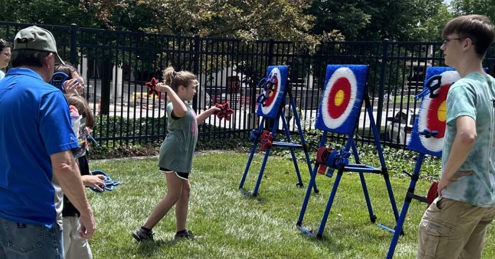 Families enjoy demonstrations, activities at 43rd annual GermanFest in Fort Wayne - Vimarsana News
