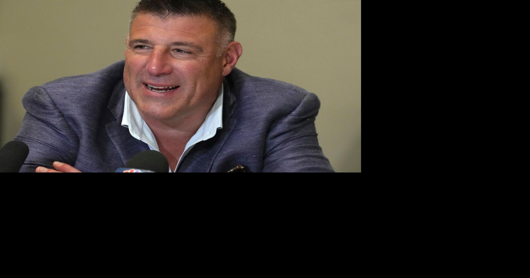 Patriots exec says 'Business as usual' for Vrabel ahead of NFL draft