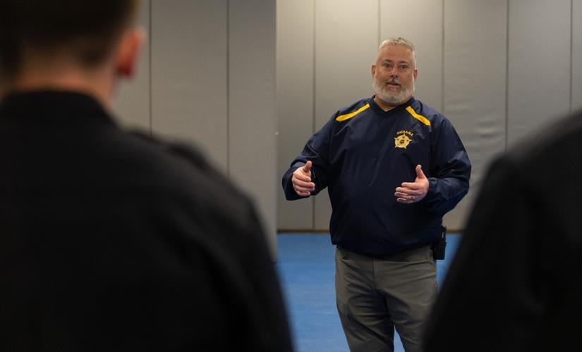 Fwpd Fort Wayne Police Department recruits train for a crisis | Local ...