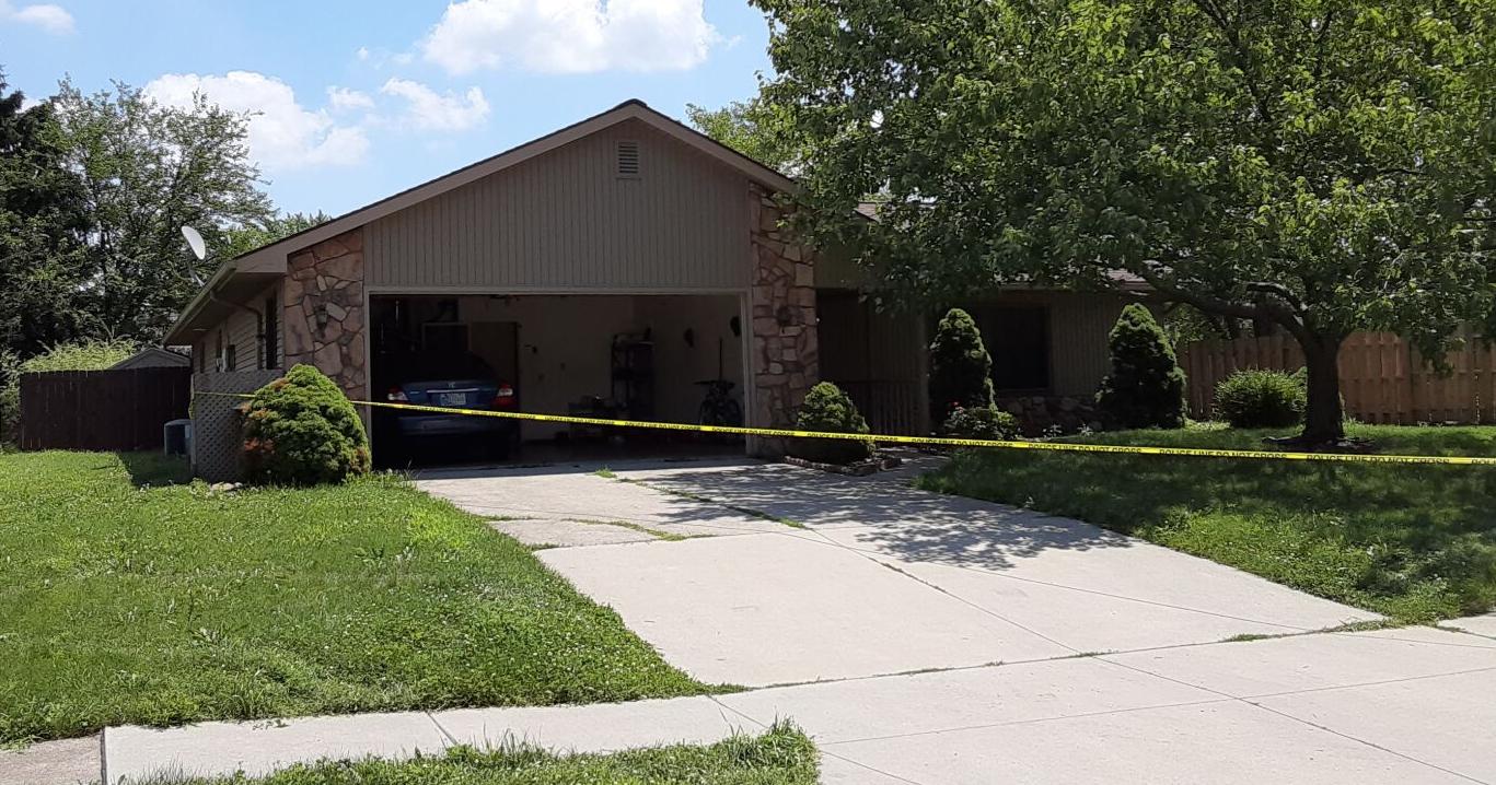 Man found dead after northeast-side standoff; woman badly injured - Vimarsana News