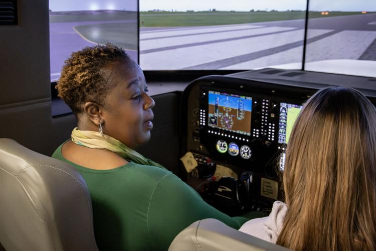Flight Simulators in the Digital Literacy Lab